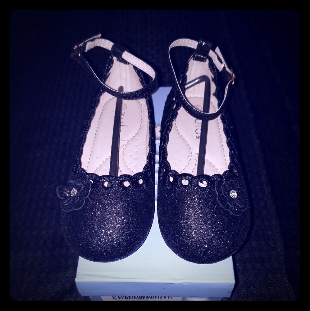 NIB Black Glitter Ballerina Flats